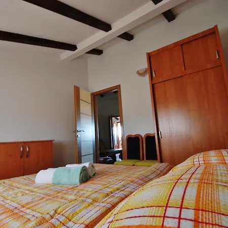 Apartman Manda *