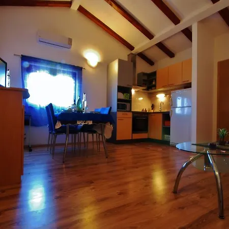 Manda Apartman Rovinjsko Selo