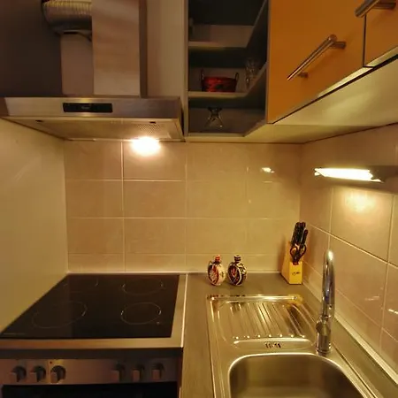 Apartman Manda *
