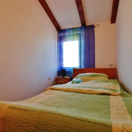 Manda Apartman